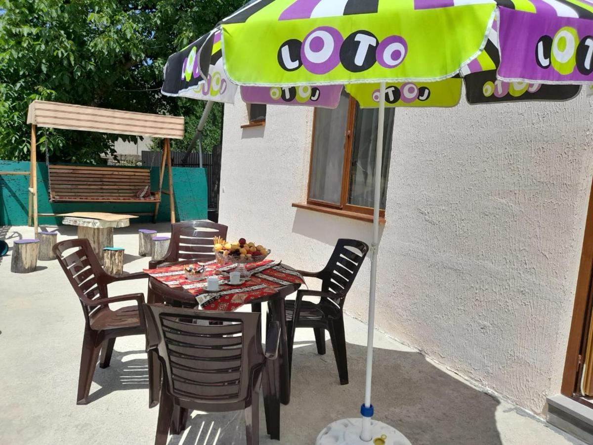 לינה וארוחת בוקר טאטב Ana-Maria Bnb מראה חיצוני תמונה